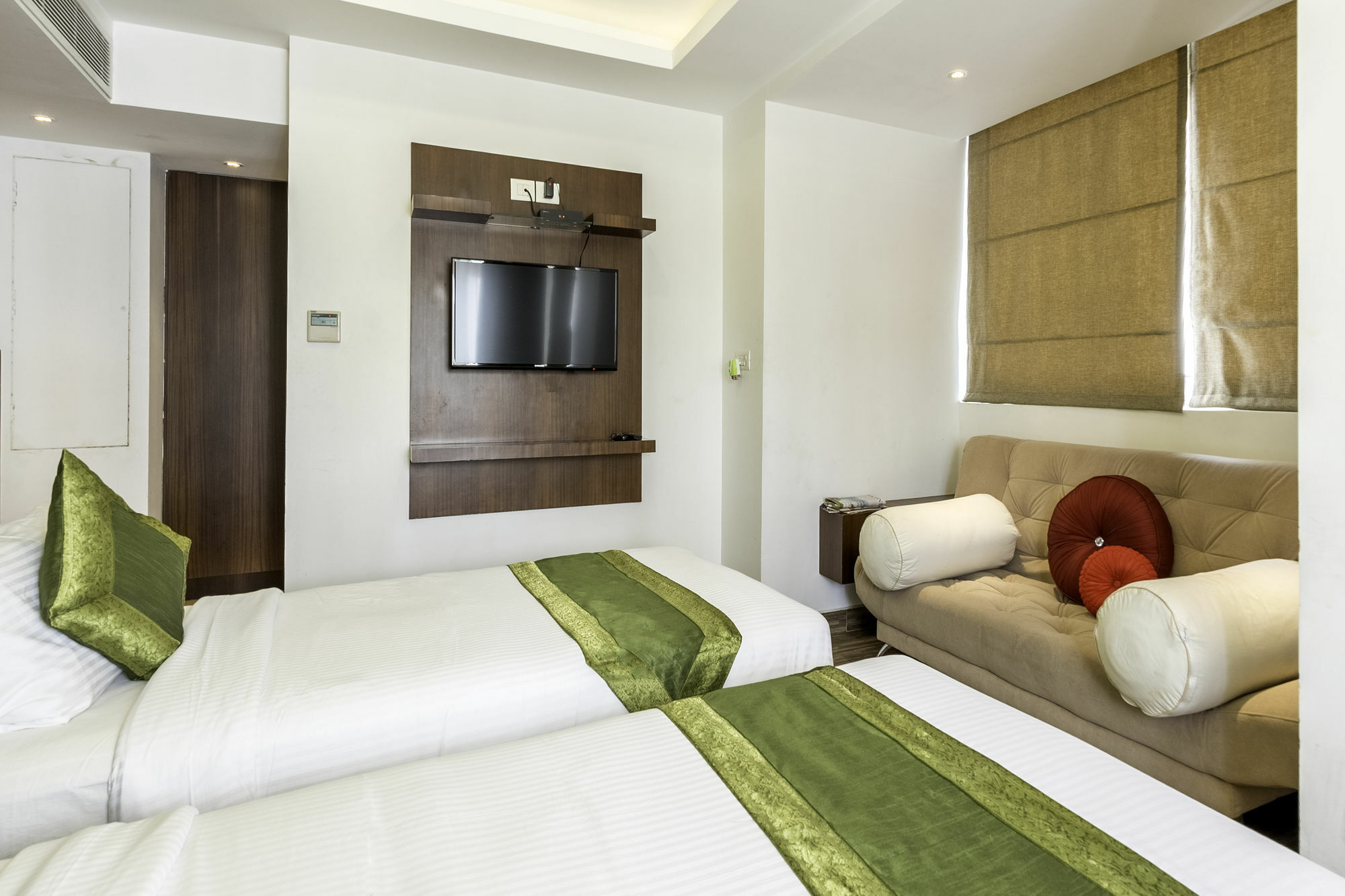 Hotel Treebo Trend J'S Five Two Boutique Čennai Exteriér fotografie