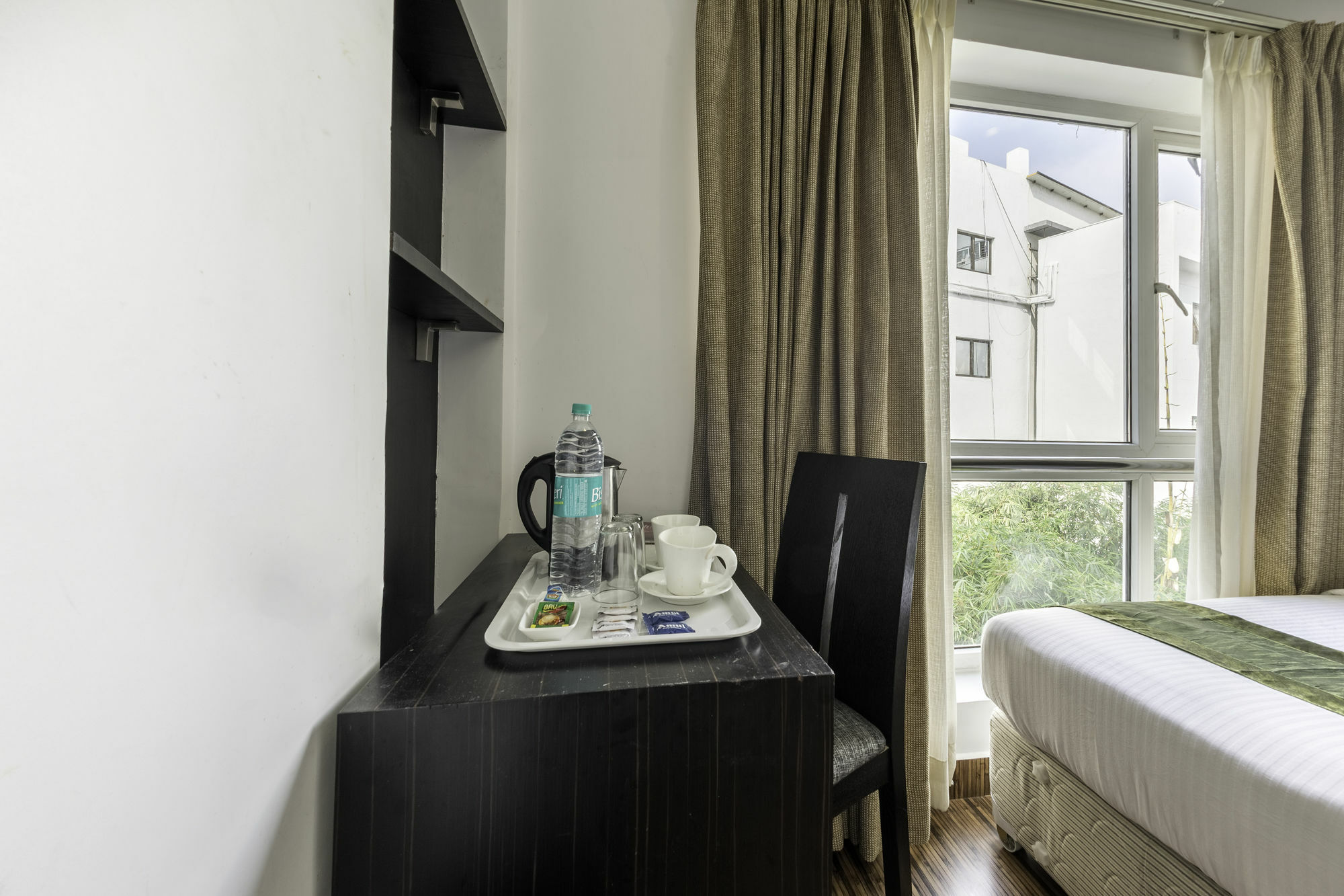 Hotel Treebo Trend J'S Five Two Boutique Čennai Exteriér fotografie