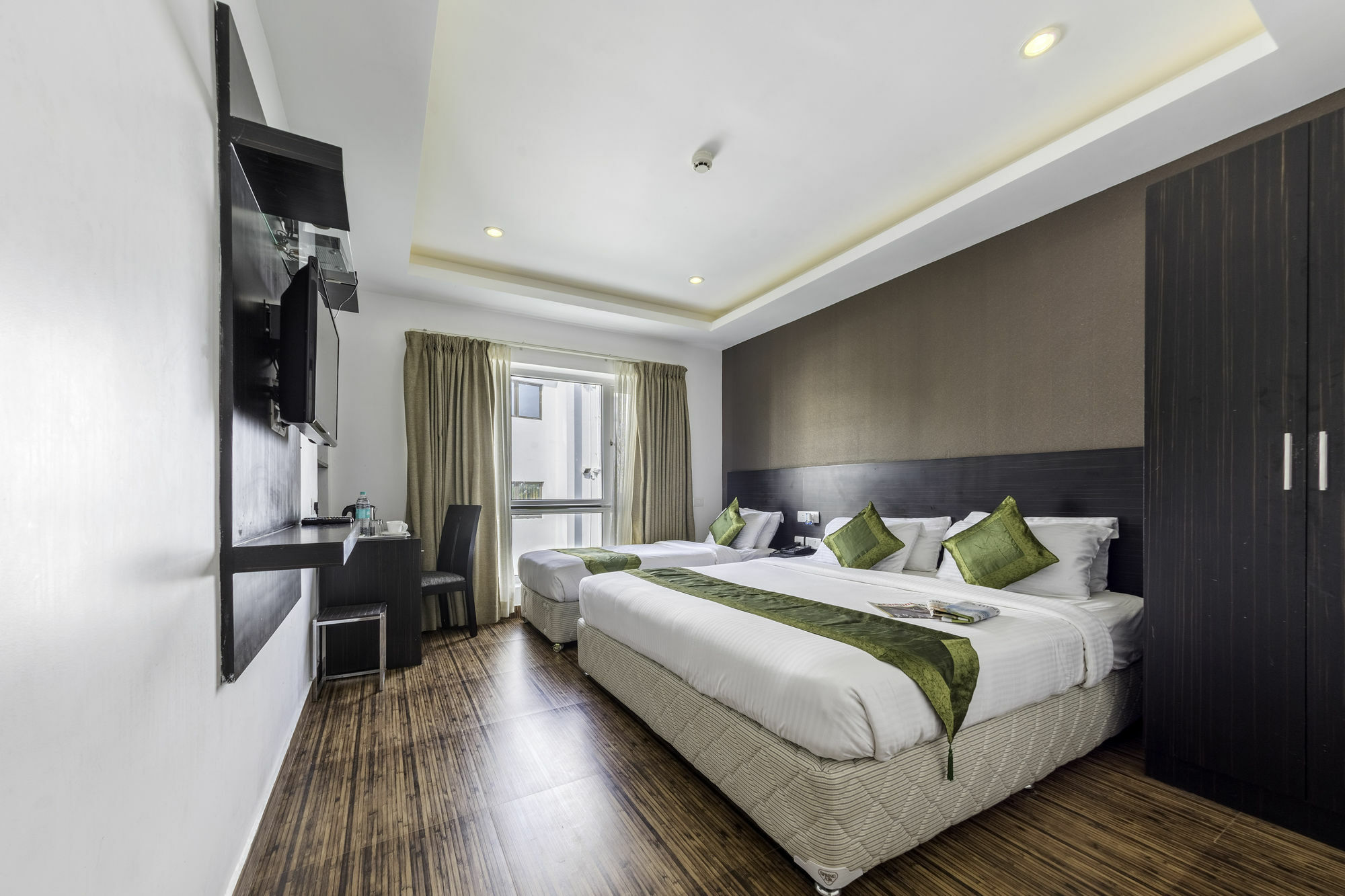 Hotel Treebo Trend J'S Five Two Boutique Čennai Exteriér fotografie